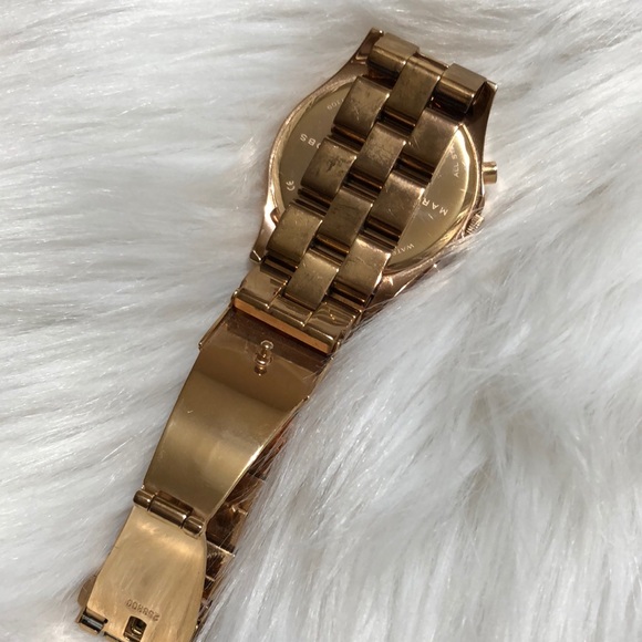 Marc by Marc Jacobs Rose-gold watch - Picture 7 of 8